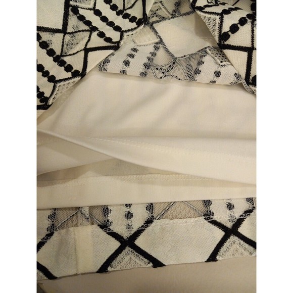 Nine West Ivory/black Geometric Sleeveless‎ Beaded Neck Dress Size 4 - Picture 13 of 13